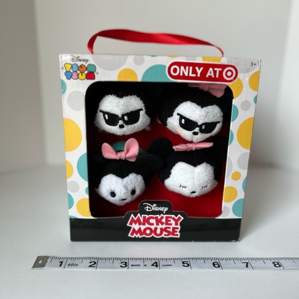 Disney Tsum Tsum 3.5 | 1 Mickey and 3 Minnie Mouse 4-Pack Target Exclusive - NIB - Picture 2 of 6